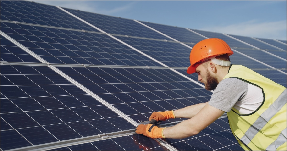 Solar Panel Cleaning Service